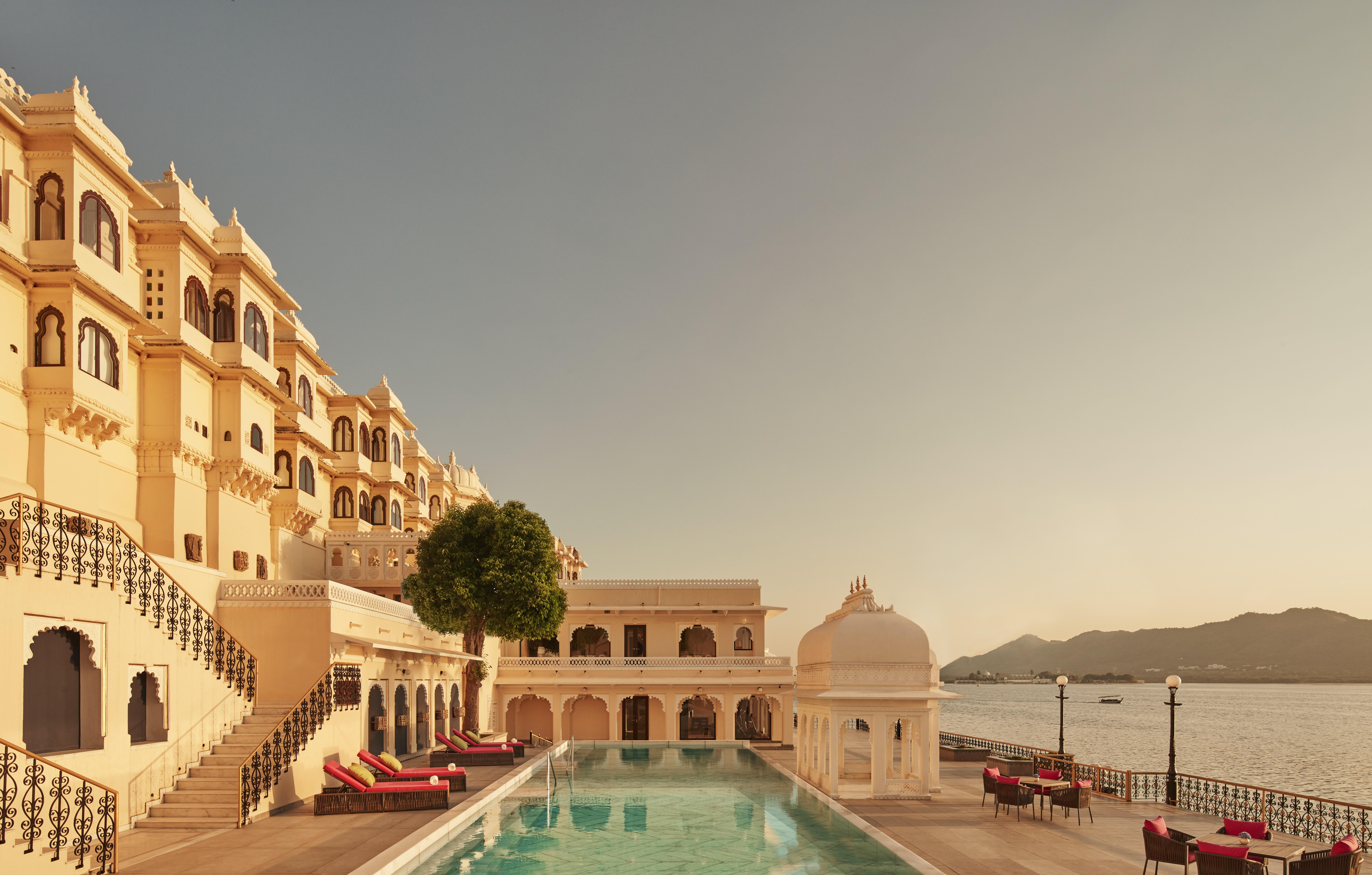 Taj Fateh Prakash Palace Udaipur Exterior photo