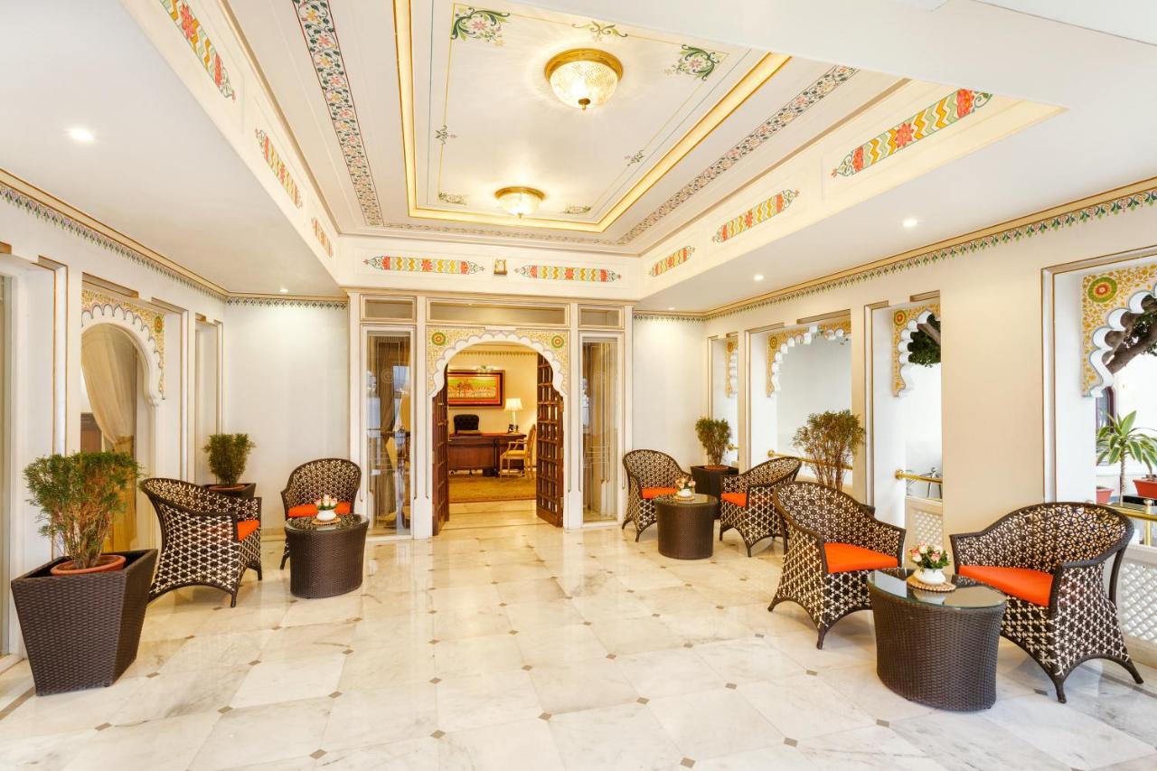 Taj Fateh Prakash Palace Udaipur Exterior photo
